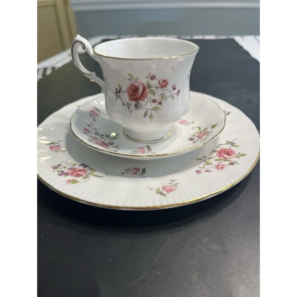 3pc Paragon Her Majesty Queen “Fragrance” Floral Tea Cup Saucer Luncheon Plate